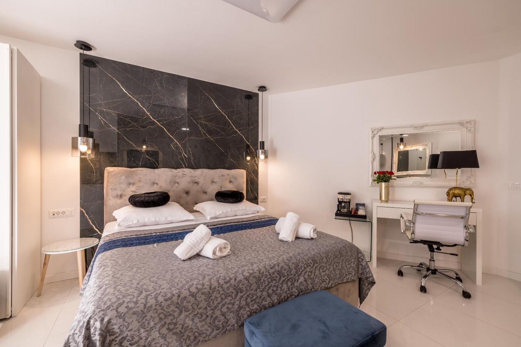 Luxury Rooms สปลิท ภายนอก รูปภาพ