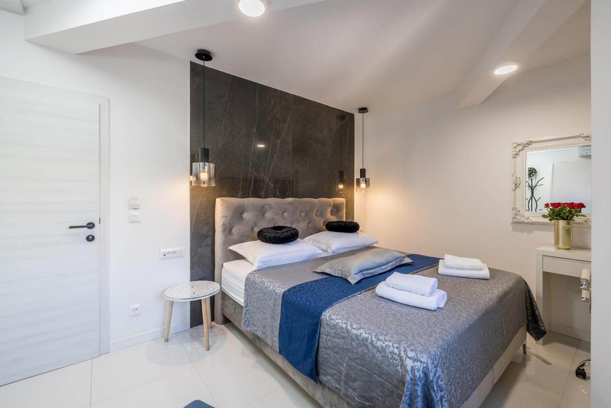 Luxury Rooms สปลิท ภายนอก รูปภาพ