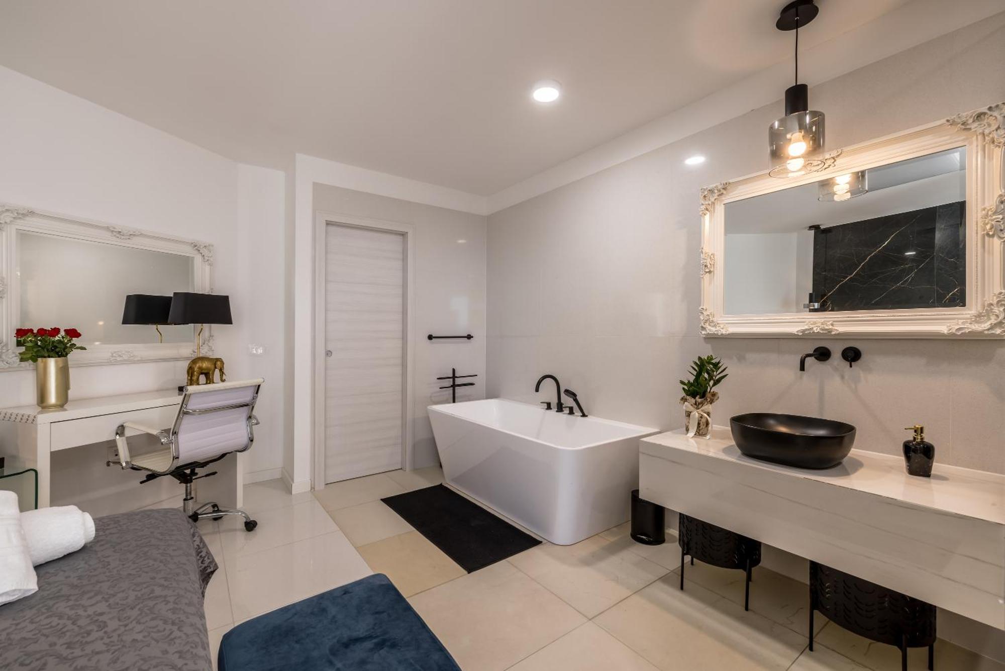 Luxury Rooms สปลิท ภายนอก รูปภาพ