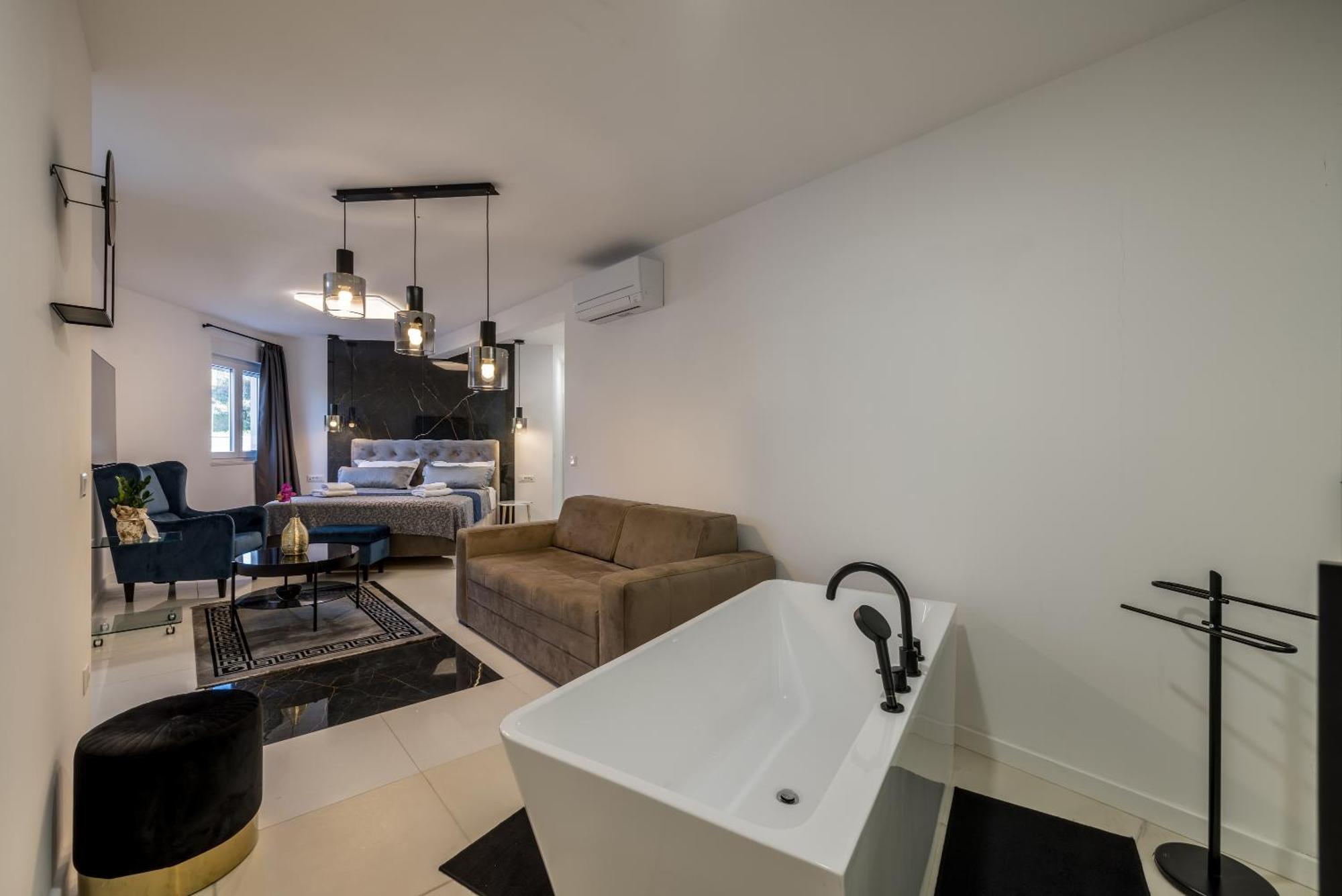 Luxury Rooms สปลิท ภายนอก รูปภาพ